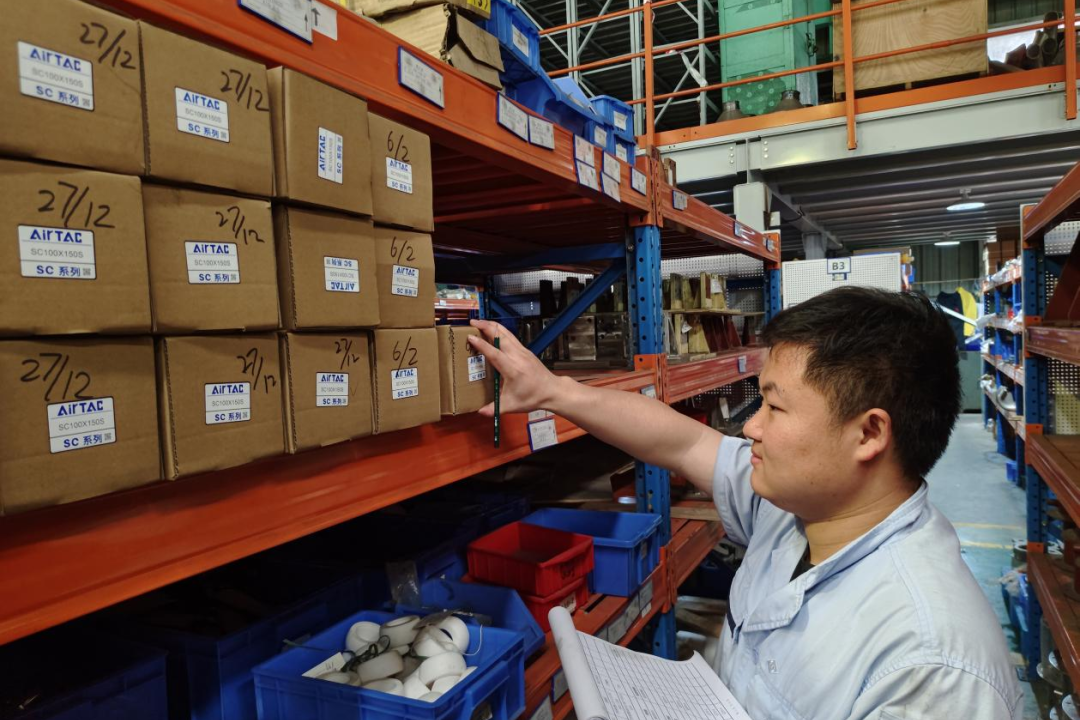 1741225572397312.png 1741225572397312.png